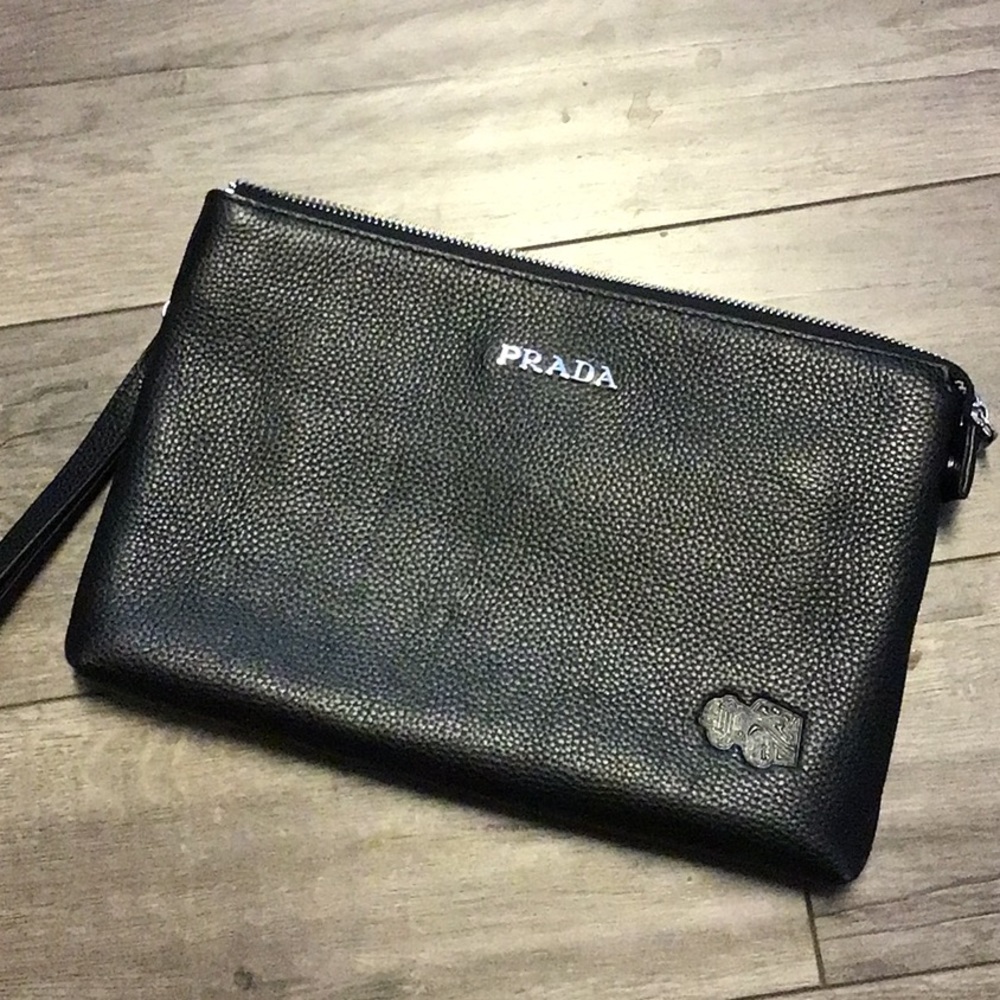 Genuine black leather wristlet slashclutchNWOT